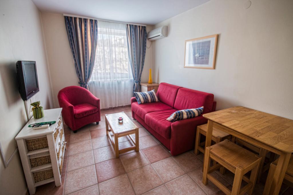 Aparthotel Castrum Novum Novigrad (Istria) ห้อง รูปภาพ