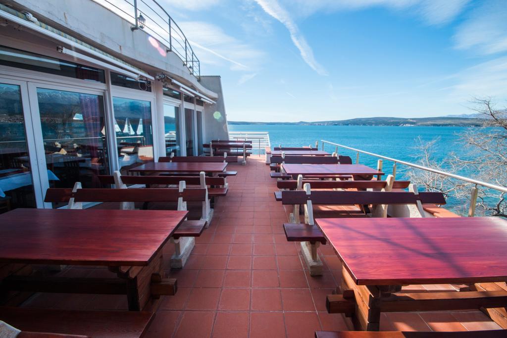 Aparthotel Castrum Novum Novigrad (Istria) ภายนอก รูปภาพ