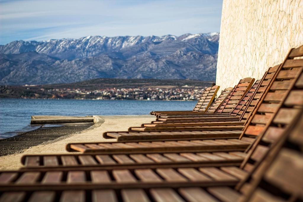 Aparthotel Castrum Novum Novigrad (Istria) ภายนอก รูปภาพ