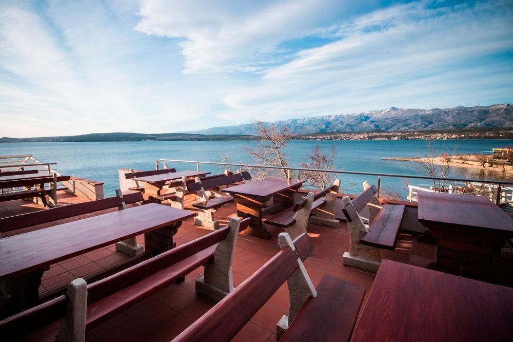 Aparthotel Castrum Novum Novigrad (Istria) ภายนอก รูปภาพ